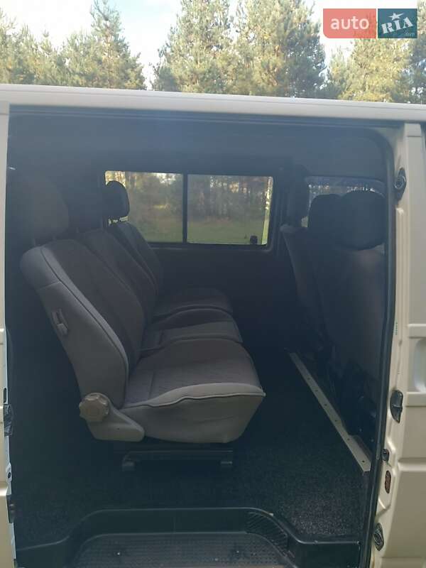 Грузопассажирский фургон Volkswagen Transporter 2002 в Дубно фото 10 Грузопассажирский фургон Volkswagen Transporter 2002 в Дубно