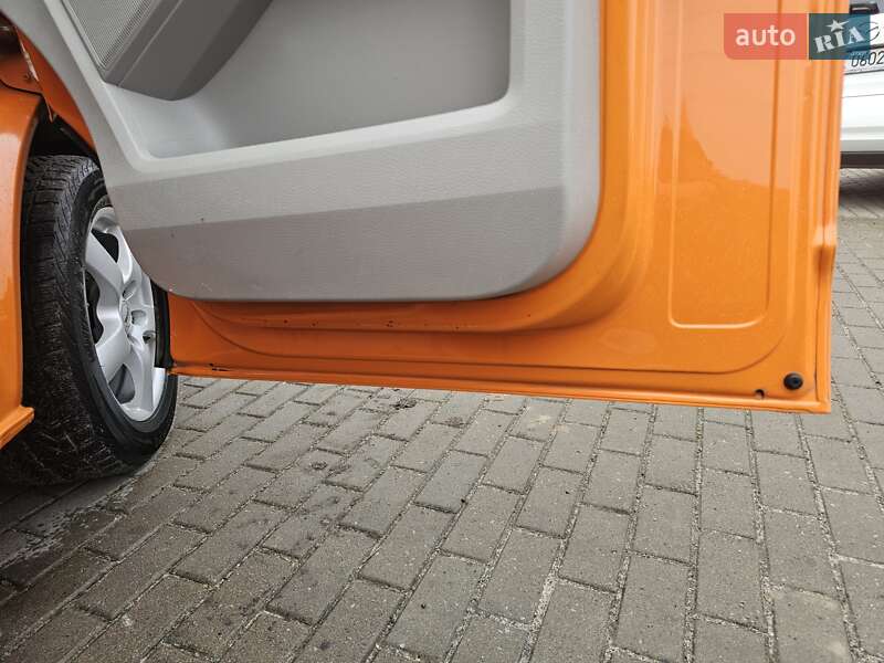 Мінівен Volkswagen Transporter 2018 в Рівному