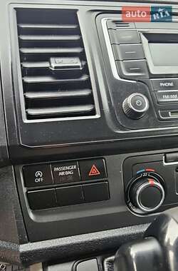 Минивэн Volkswagen Transporter 2018 в 