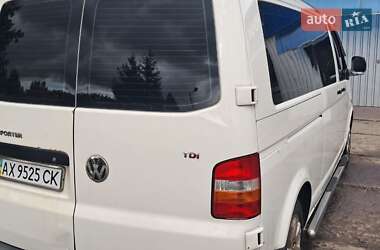 Мінівен Volkswagen Transporter 2007 в Богодухіву