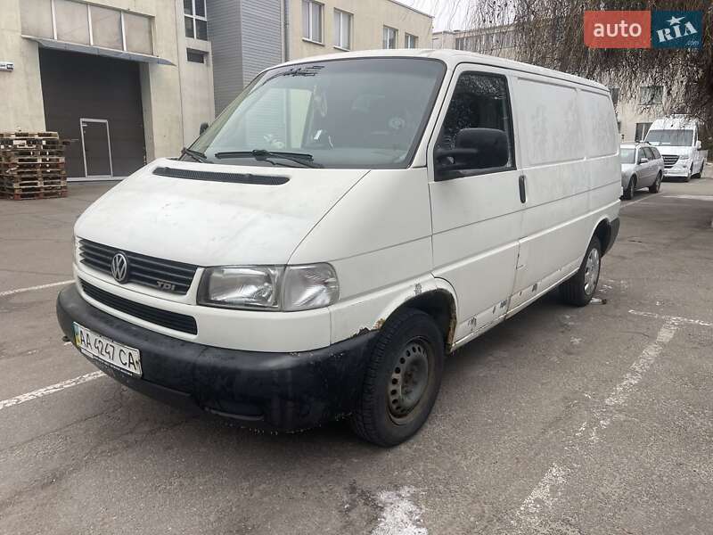 Вантажний фургон Volkswagen Transporter 2000 в Києві