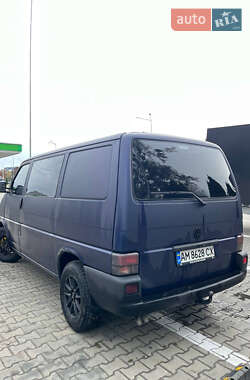 Минивэн Volkswagen Transporter 2002 в 