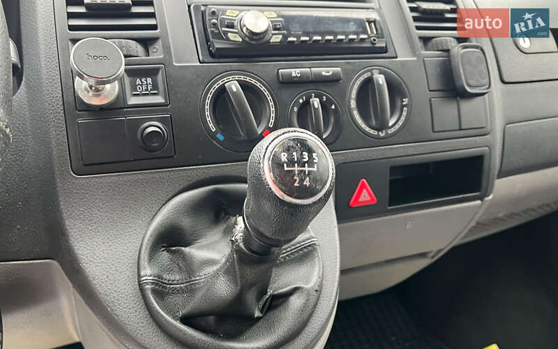 Минивэн Volkswagen Transporter 2007 в Коломые