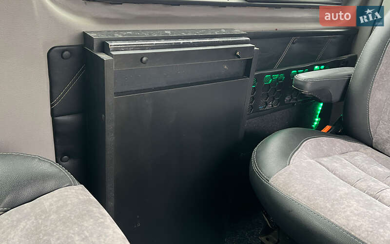 Минивэн Volkswagen Transporter 2007 в Коломые
