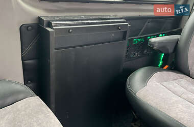 Мінівен Volkswagen Transporter 2007 в 