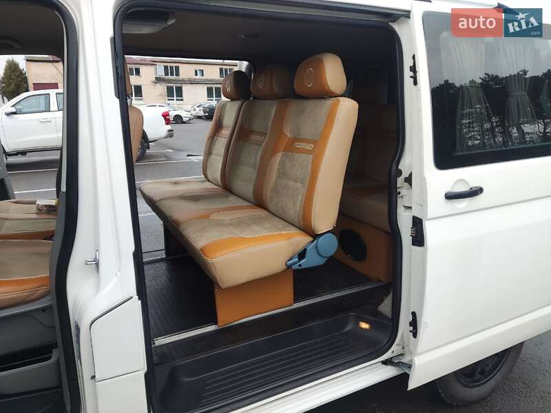 Мінівен Volkswagen Transporter 2007 в Сарнах
