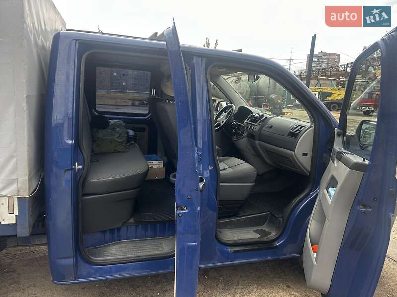 Вантажний фургон Volkswagen Transporter 2012 в Харкові