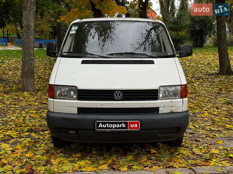 Минивэн Volkswagen Transporter 2001 в Киеве