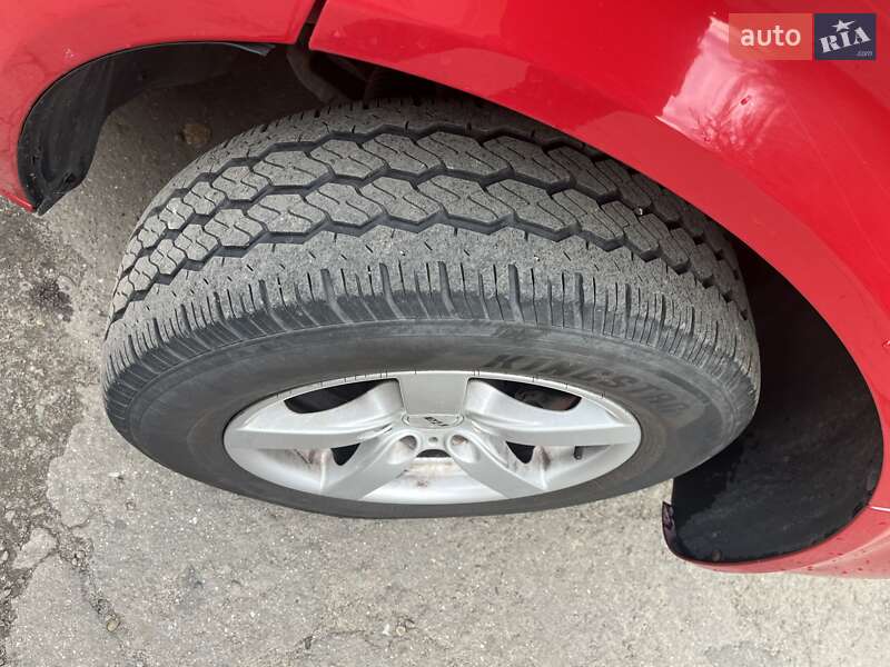 Минивэн Volkswagen Transporter 2007 в Жовкве