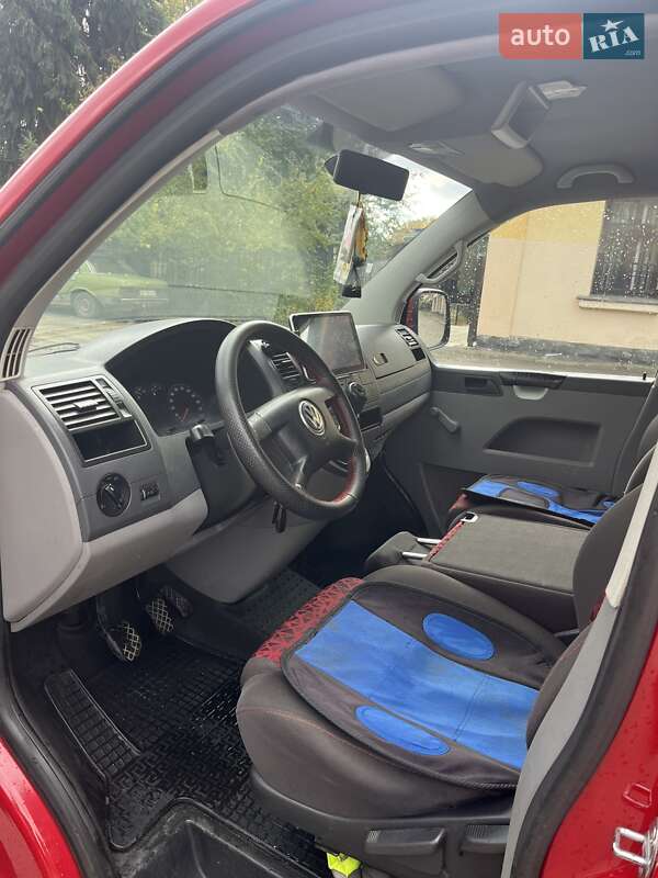 Минивэн Volkswagen Transporter 2007 в Жовкве