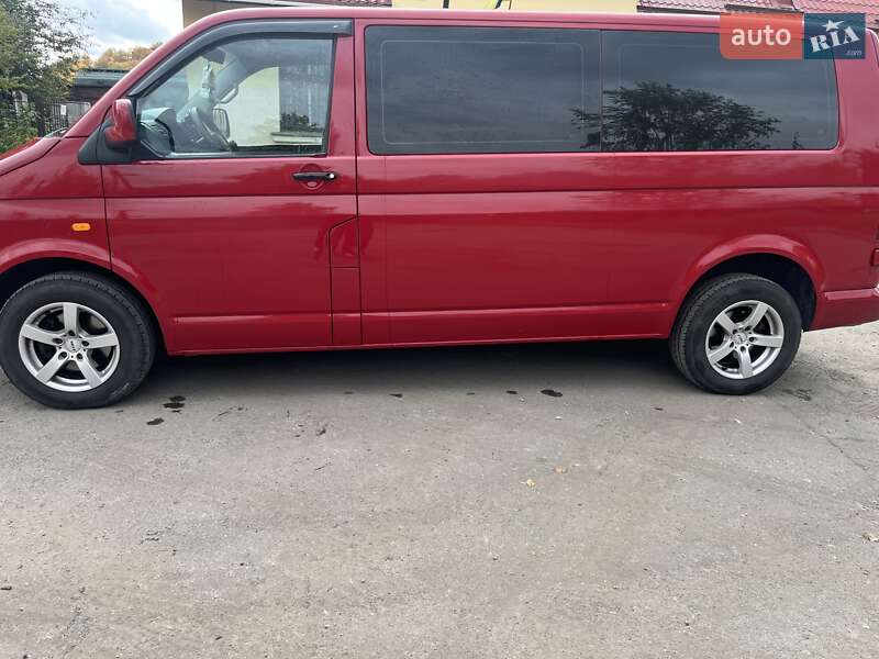 Минивэн Volkswagen Transporter 2007 в Жовкве