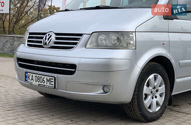 Минивэн Volkswagen Transporter 2009 в 