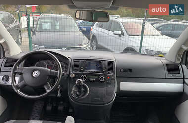 Минивэн Volkswagen Transporter 2009 в 