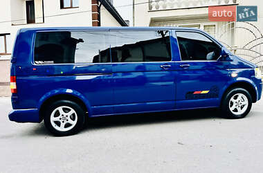 Минивэн Volkswagen Transporter 2010 в 