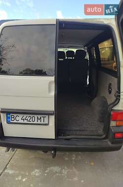 Минивэн Volkswagen Transporter 2002 в 