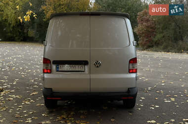 Грузовой фургон Volkswagen Transporter 2013 в 