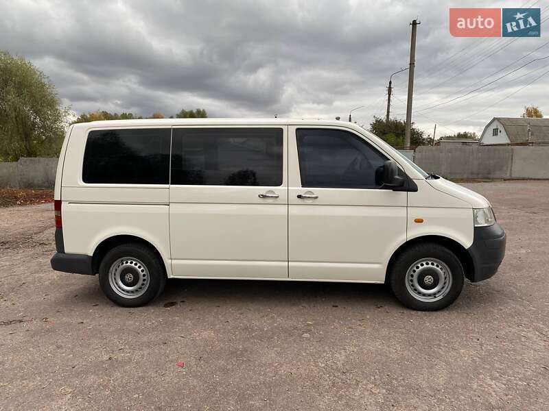 Минивэн Volkswagen Transporter 2006 в Прилуках