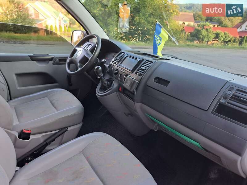 Микроавтобус Volkswagen Transporter 2004 в Тячеве фото 8 Микроавтобус Volkswagen Transporter 2004 в Тячеве