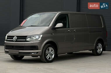 Грузовой фургон Volkswagen Transporter 2019 в  фото 2 Грузовой фургон Volkswagen Transporter 2019 в