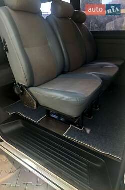Минивэн Volkswagen Transporter 2008 в 