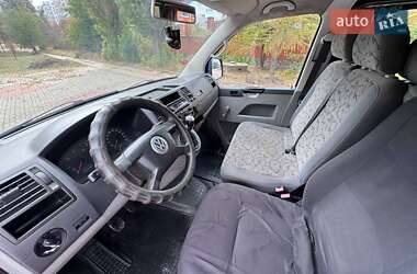 Минивэн Volkswagen Transporter 2005 в  фото 10 Минивэн Volkswagen Transporter 2005 в