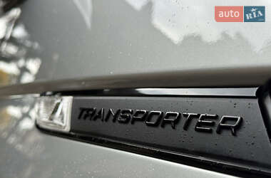 Грузовой фургон Volkswagen Transporter 2021 в 