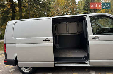 Грузовой фургон Volkswagen Transporter 2021 в 