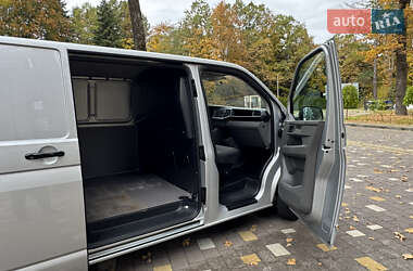 Грузовой фургон Volkswagen Transporter 2021 в 