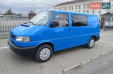 Минивэн Volkswagen Transporter 2002 в Ровно