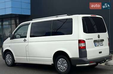 Минивэн Volkswagen Transporter 2009 в 