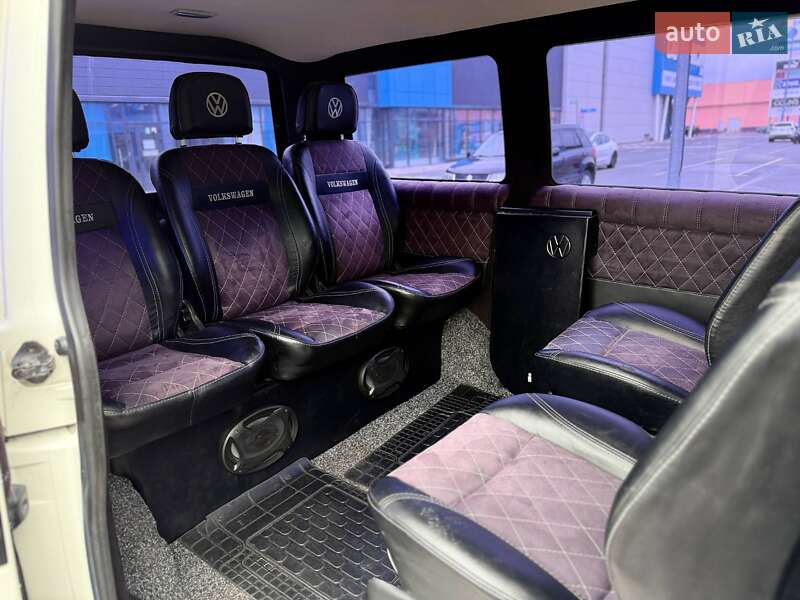 Минивэн Volkswagen Transporter 2009 в Киеве