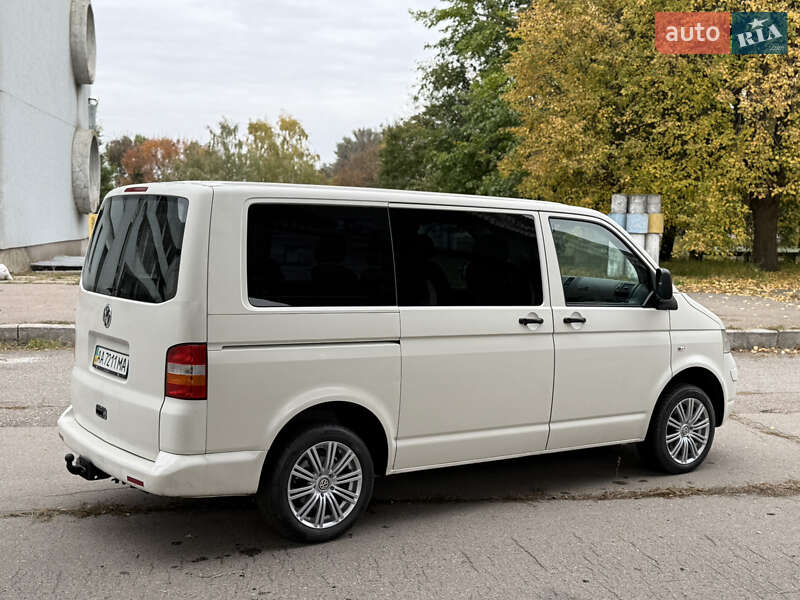 Минивэн Volkswagen Transporter 2008 в Смеле
