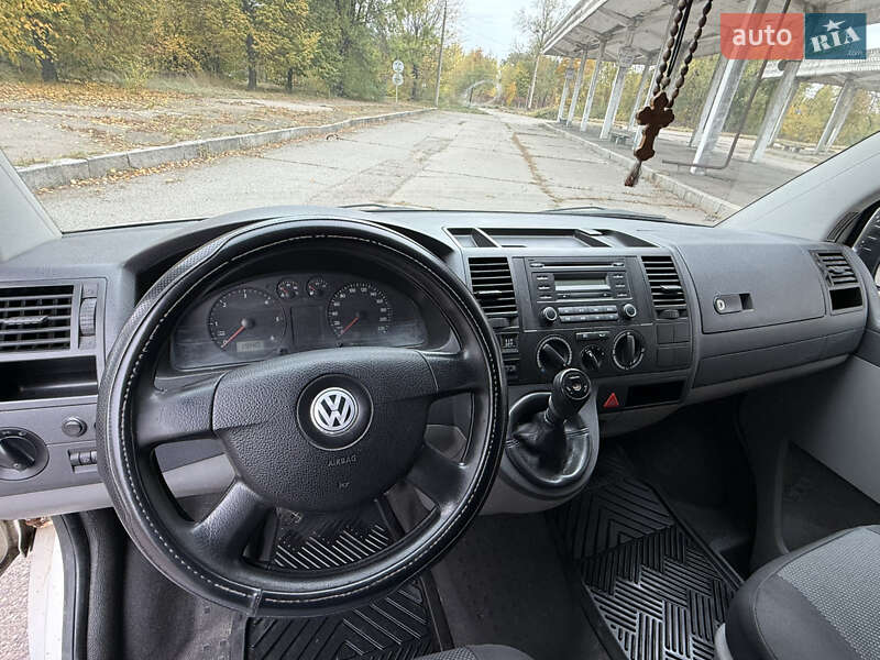 Минивэн Volkswagen Transporter 2008 в Смеле