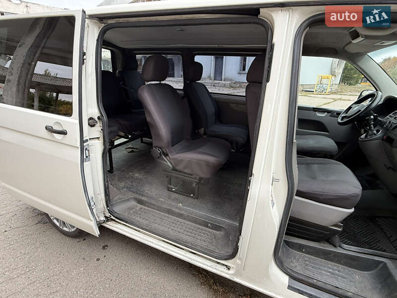 Минивэн Volkswagen Transporter 2008 в Смеле