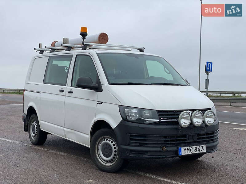 Грузовой фургон Volkswagen Transporter 2018 в Ровно