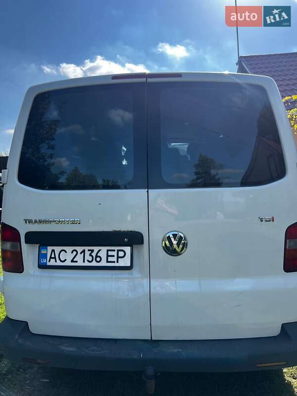 Минивэн Volkswagen Transporter 2006 в Луцке
