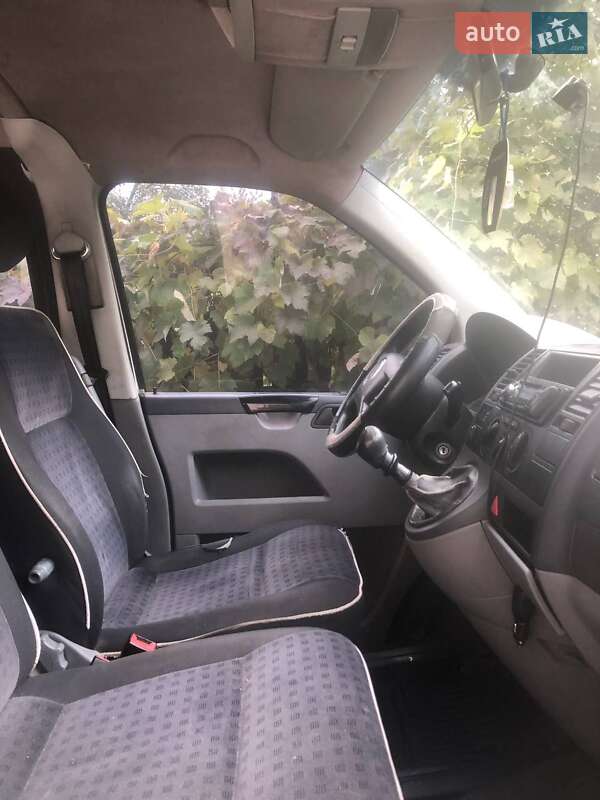 Минивэн Volkswagen Transporter 2006 в Луцке