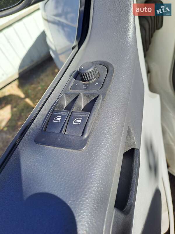 Минивэн Volkswagen Transporter 2014 в Киеве фото 22 Минивэн Volkswagen Transporter 2014 в Киеве