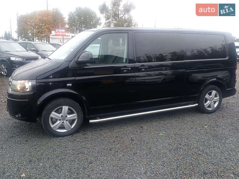 Минивэн Volkswagen Transporter 2012 в Ровно