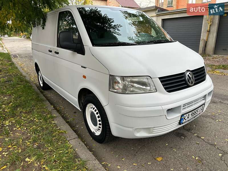 Грузовой фургон Volkswagen Transporter 2007 в Киеве