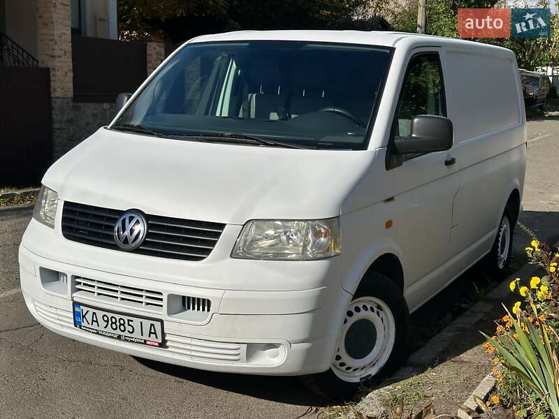 Грузовой фургон Volkswagen Transporter 2007 в Киеве