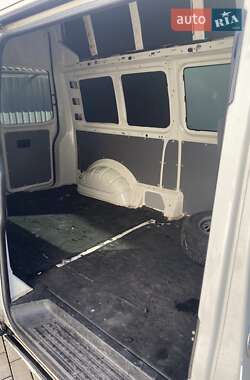 Мікроавтобус вантажний (до 3,5т) Volkswagen Transporter 2006 в 