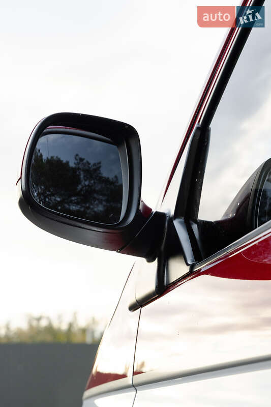 Грузопассажирский фургон Volkswagen Transporter 2011 в Ровно фото 44 Грузопассажирский фургон Volkswagen Transporter 2011 в Ровно