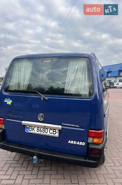 Минивэн Volkswagen Transporter 2001 в  фото 12 Минивэн Volkswagen Transporter 2001 в