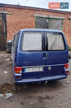 Микроавтобус Volkswagen Transporter 2000 в 