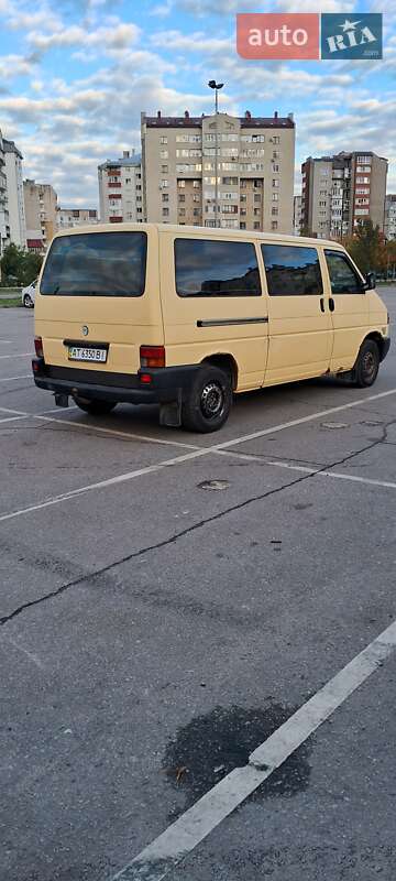 Мінівен Volkswagen Transporter 2003 в Івано-Франківську