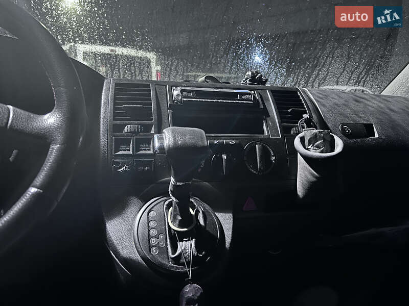 Минивэн Volkswagen Transporter 2005 в Киеве фото 6 Минивэн Volkswagen Transporter 2005 в Киеве