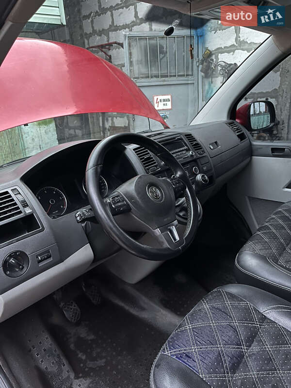 Грузопассажирский фургон Volkswagen Transporter 2014 в Чернигове фото 8 Грузопассажирский фургон Volkswagen Transporter 2014 в Чернигове