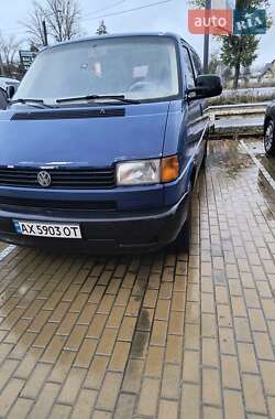 Грузовой фургон Volkswagen Transporter 2001 в 