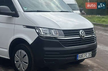 Грузовой фургон Volkswagen Transporter 2023 в  фото 9 Грузовой фургон Volkswagen Transporter 2023 в